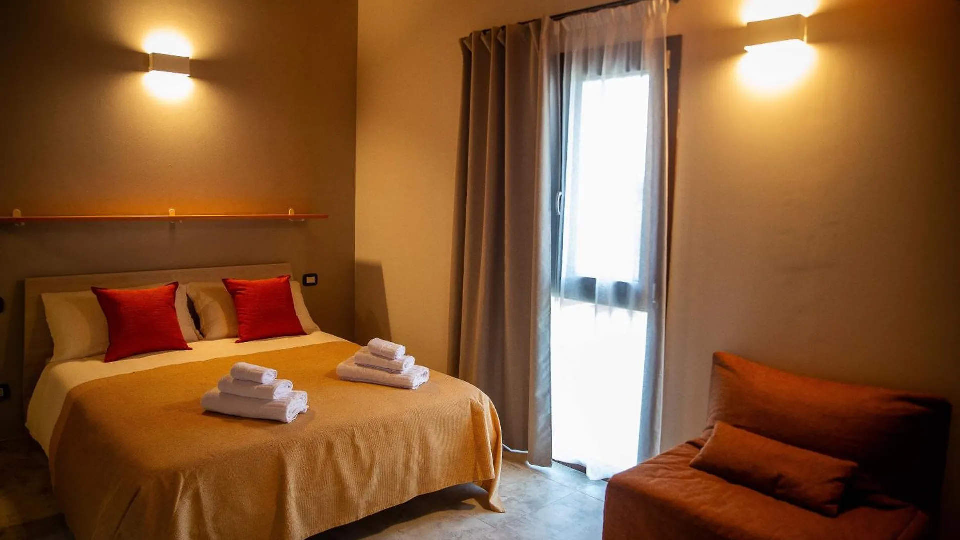 Agriturismo Corte Casa Erminia Cola  0*, Cola (Verona)